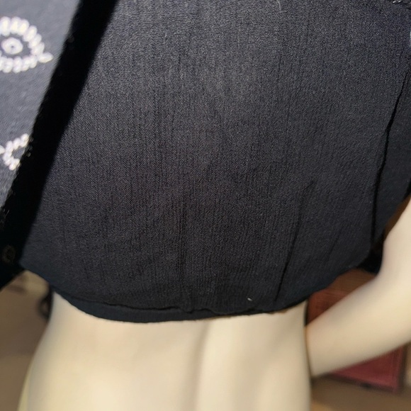 EARTHBOUND FLOUNCE SLEEVE OFF SHOULDER BOHO BLUE GEO PRINT FLOWY CROP M - Picture 8 of 12